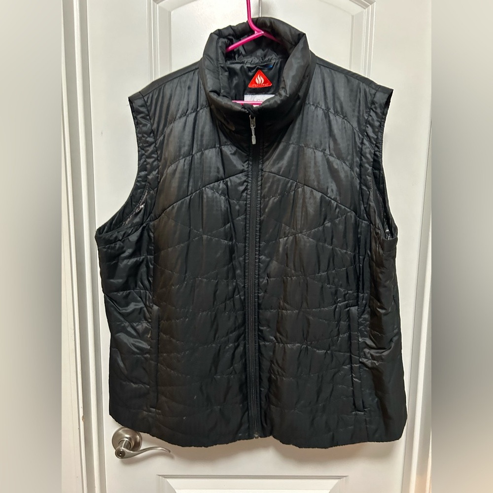 Columbia Vest - Black Puffer Omniheat